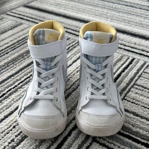 Nike Girls White & Yellow Plaid High-Top Sneakers - Size: 11